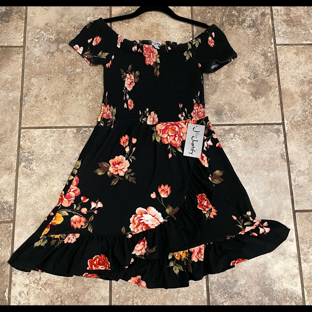 NWT J for Justify L Juniors Floral Off-the-Shoulder Asymmetrical Hem Dress